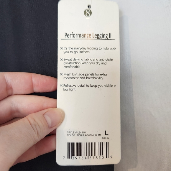 Layer8 NWT Women's Performance Legging Size L Black Compression Workout Yoga Run - Picture 3 of 10